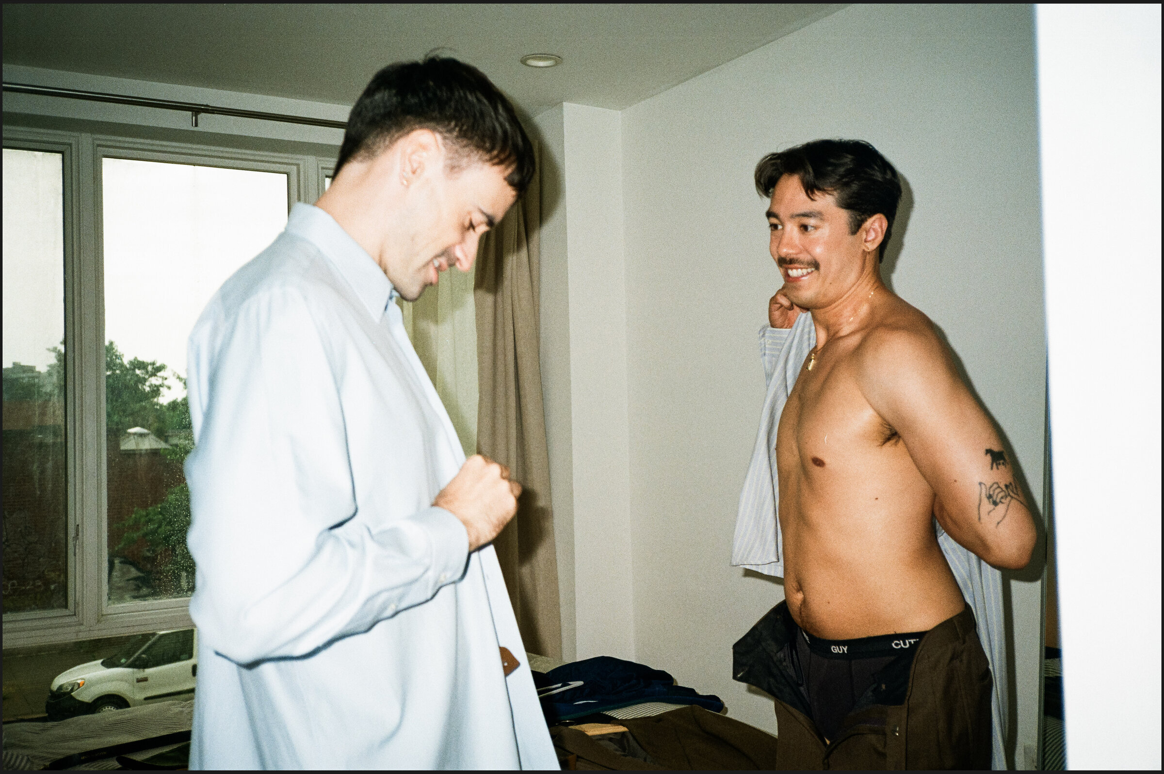 Jackson and Alistair's NYC wedding, captured on film by Lana Dubkova, photo 4