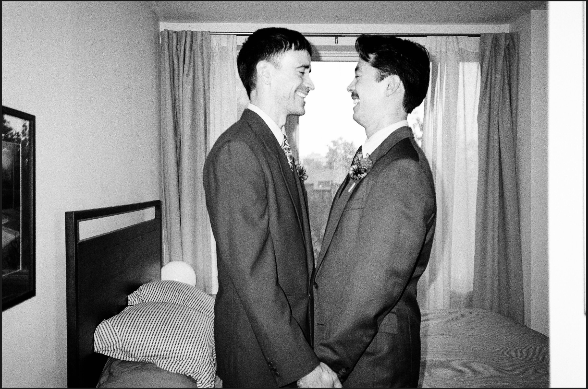 Jackson and Alistair's NYC wedding, captured on film by Lana Dubkova, photo 10