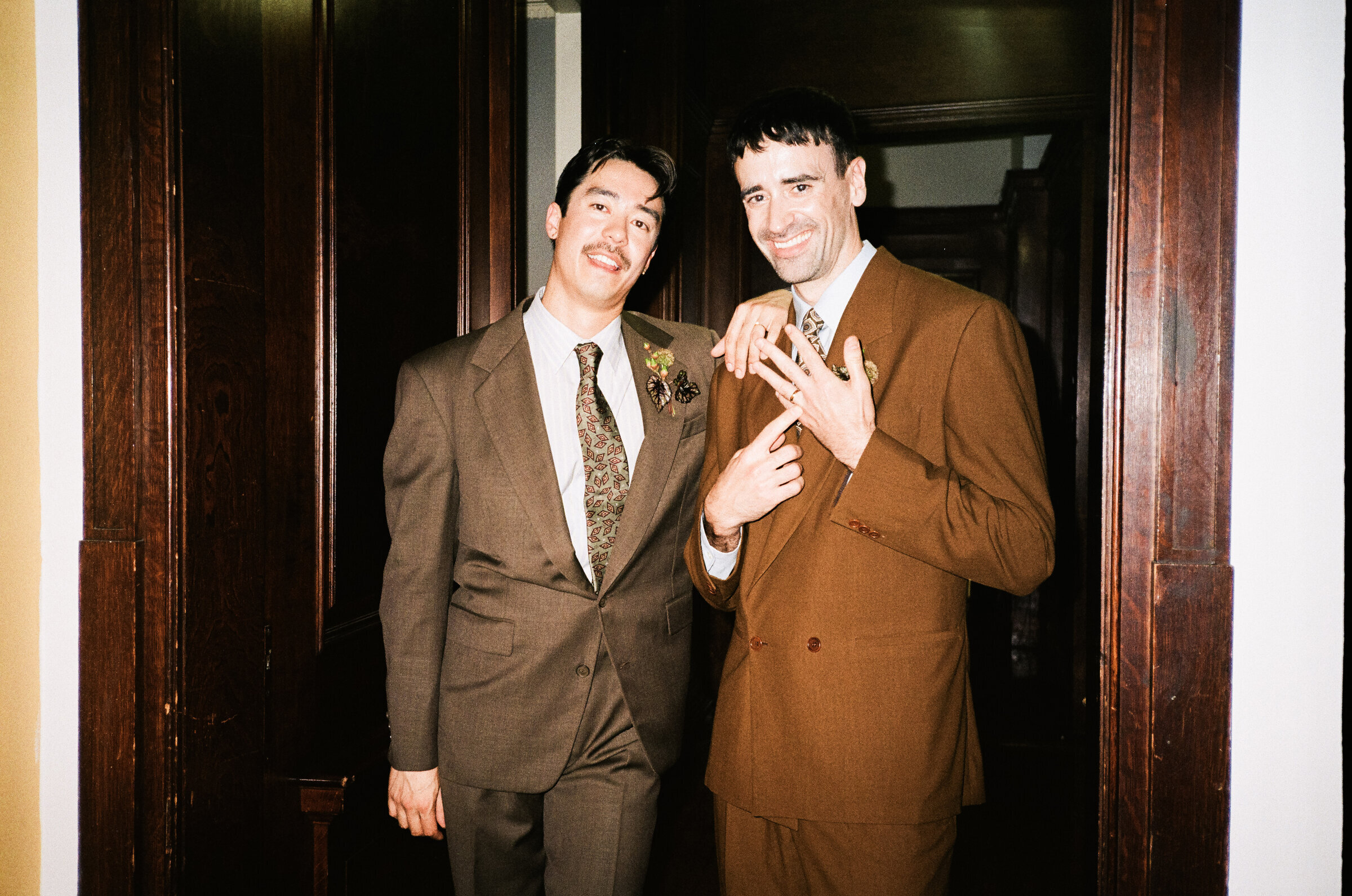 Jackson and Alistair's NYC wedding, captured on film by Lana Dubkova, photo 77