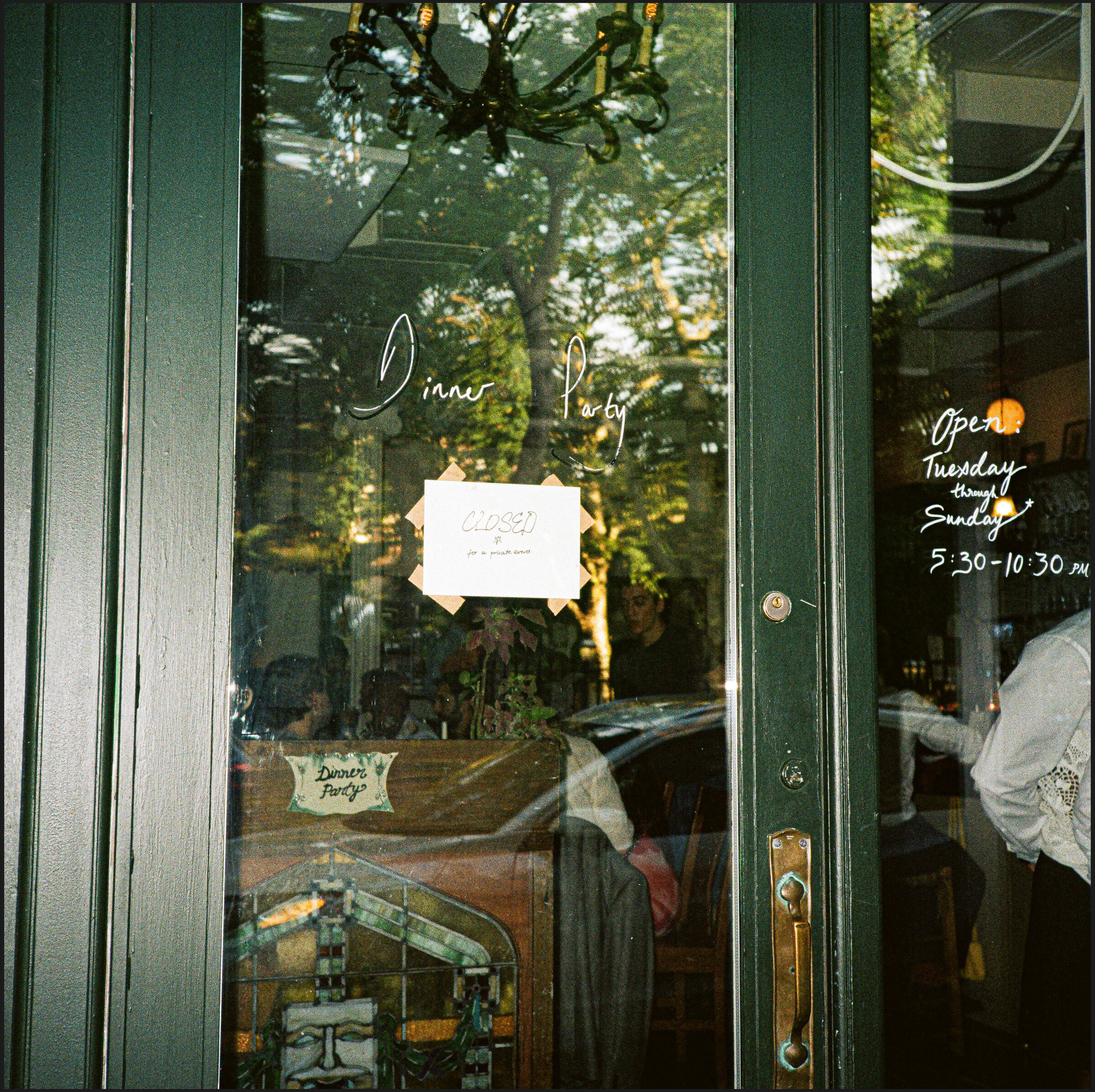 Jackson and Alistair's NYC wedding, captured on film by Lana Dubkova, photo 88
